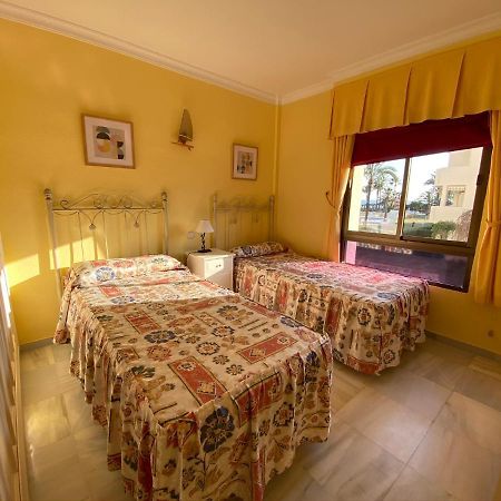 Apartamento Las Mimosas Beach La Cala De Mijas Bagian luar foto